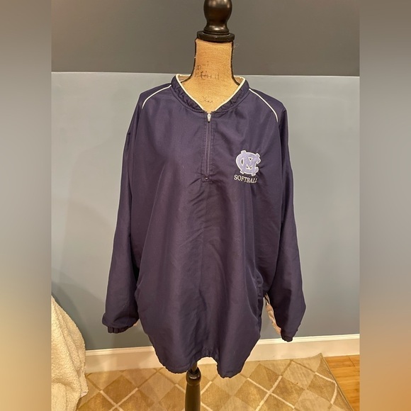 Mizuno Tops - Mizuno UNC softball pullover